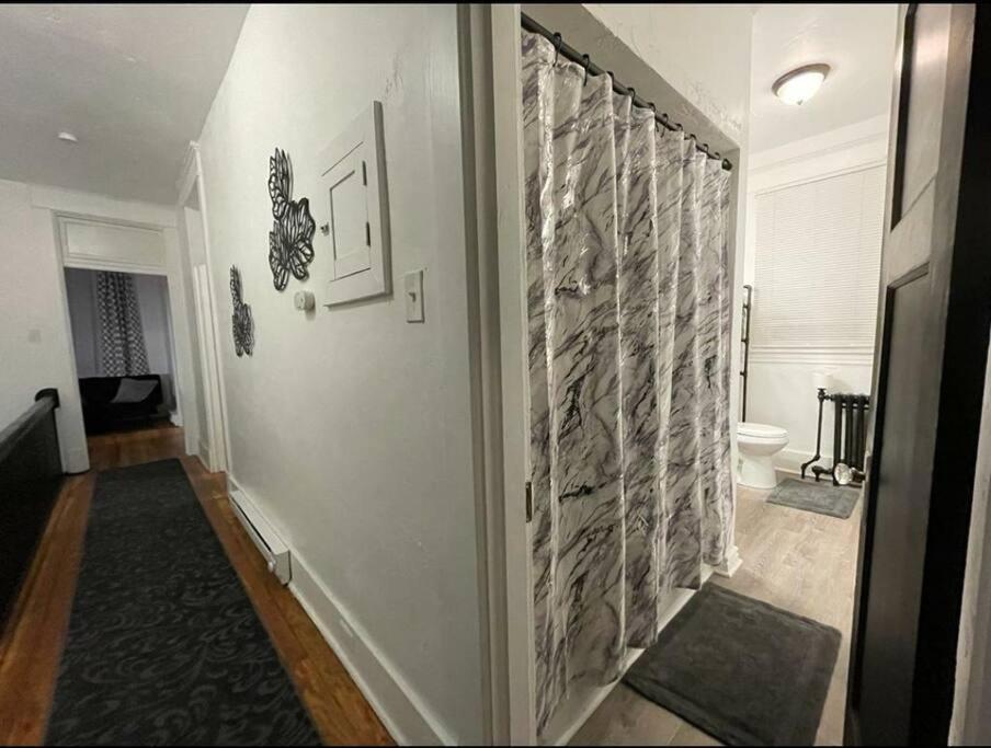 Lovely 2Br W Office Space - King Bed & Alexa Daire Pittsburgh Dış mekan fotoğraf